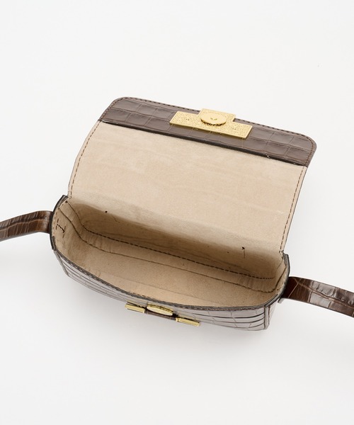 IACUCCI（イアクッチ）の「アバ XS SD COCCO SIENA（ショルダーバッグ・レディース・ダークブラウン・FREE）」の13枚目の写真