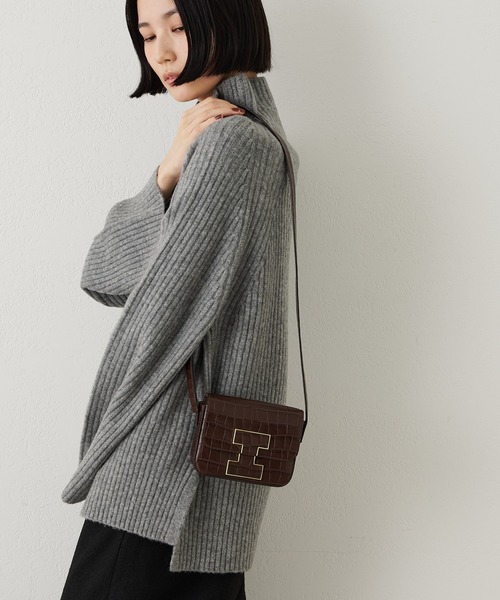 IACUCCI（イアクッチ）の「アバ XS SD COCCO SIENA（ショルダーバッグ・レディース・ダークブラウン・FREE）」の17枚目の写真