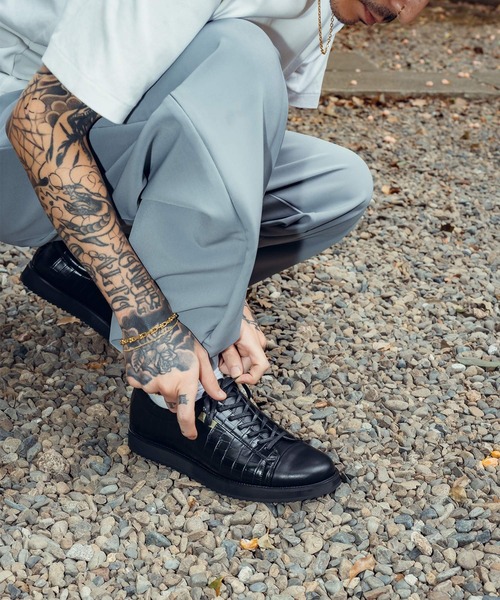Subciety（サブサエティ）の「CROCODILE DRESS SNEAKER（スニーカー