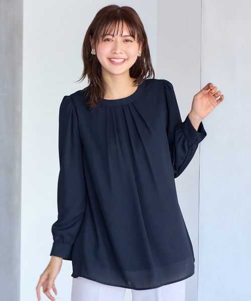 alotta(アロッタ)の「あったか裏地付タックデザインチュニック(チュニック・レディース・スモークピンク/ライトオレンジ系/ブラック/ネイビー・M/L/LL/3L)」の15枚目の写真