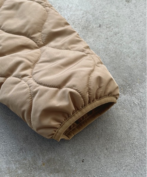 【専用】新品キルティング ジャケット#ベージュ セール】キルティング 中綿ジャケット（ノーカラージャケット）｜ad