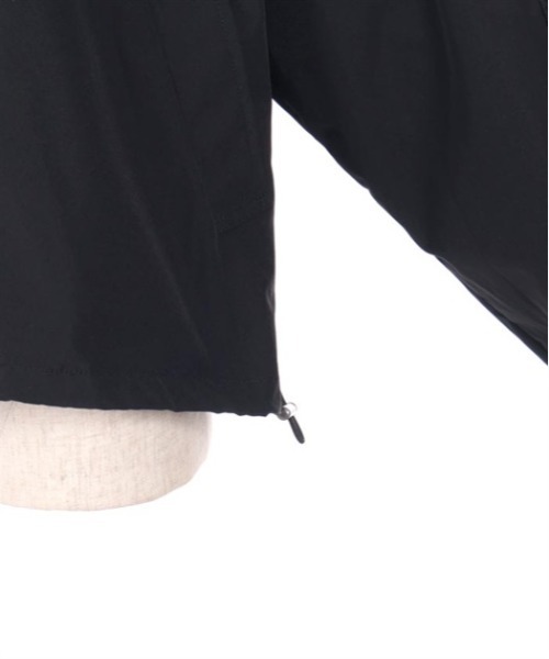 axes femme(アクシーズファム)の「撥水加工マウンテンパーカー(マウンテンパーカー・レディース・カーキ/ブラック/グレイッシュベージュ・MEDIUM/LARGE)」の18枚目の写真