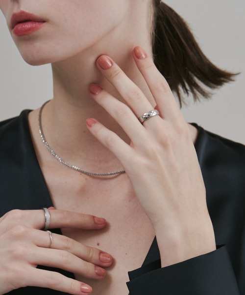 ciite' surgical stainless(シーテサージカルステンレス)の「【 金属アレルギー対応 】 キルティング デザインリング サージカルステンレス(リング・レディース・シルバー/ゴールド・11号/13号/15号/9号)」の11枚目の写真