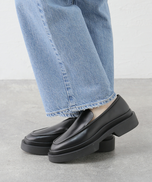 LE TALON(ルタロン)の「JVAM/ジェイヴィエーエム KENNEDY SIMPLE LOAFER(ローファー・レディース・ブラック・24.5cm/24cm/23.5cm)」の17枚目の写真