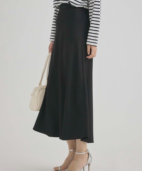 fifth（フィフス）の「サテンマーメイドスカート（スカート・レディース・ブラック/ピンク系その他3/チャコールグレー/ブルー・M/S）」の9枚目の写真