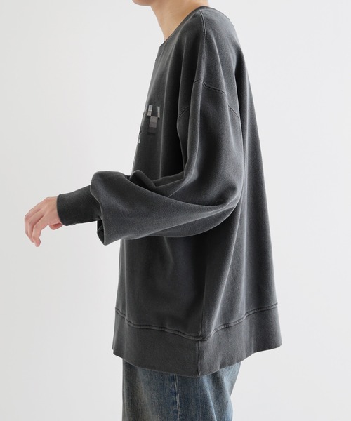 ANME(アンメ)の「CRONYロゴプリント裏毛スウェットトップス(スウェット・レディース・ブラック系その他/ブラック系その他2・M/L/XL)」の10枚目の写真