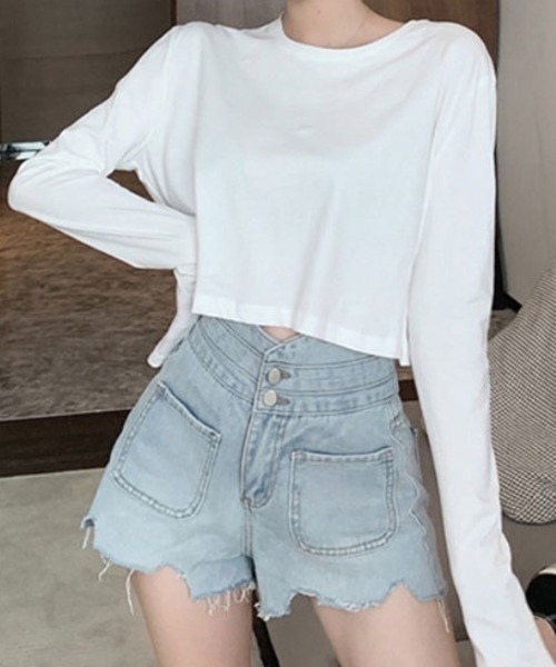 Ritzy（リッツィー）の「ショート丈 無地ロンT（Tシャツ/カットソー・レディース・ホワイト/ブラック/ブルー・FREE）」の10枚目の写真