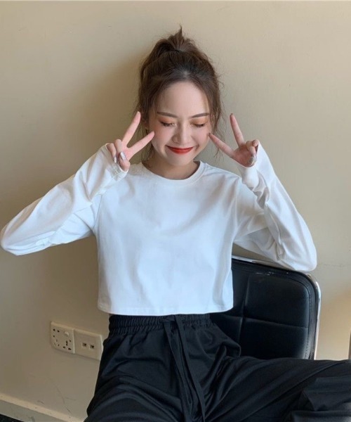 Ritzy（リッツィー）の「ショート丈 無地ロンT（Tシャツ/カットソー・レディース・ホワイト/ブラック/ブルー・FREE）」の9枚目の写真