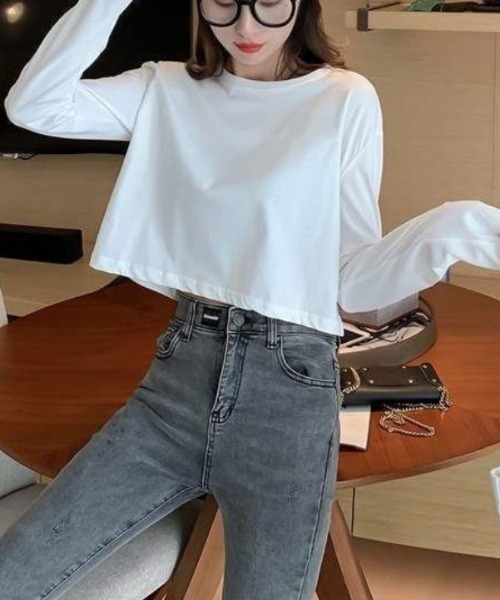 Ritzy（リッツィー）の「ショート丈 無地ロンT（Tシャツ/カットソー・レディース・ホワイト/ブラック/ブルー・FREE）」の8枚目の写真