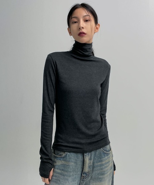 BLACKUP（ブラックアップ）の「[MADE] リファイン起毛ウォーマータートルネックTシャツ（Tシャツ/カットソー・レディース・ブラック/カーキ/アイボリー/チャコール・ONESIZE）」の6枚目の写真