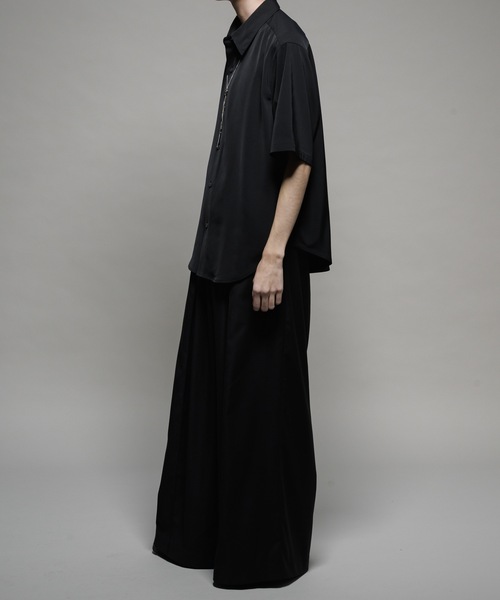 CASPER JOHN(キャスパージョン)の「Various loose shirts -cool touch fabric- /バリアスルーズシャツ -クールタッチファブリック-(シャツ/ブラウス・メンズ・グレー/チャコールグレー/ブルー/ブラック系その他/ブラック/サックスブルー/パープル/ホワイト/グリーン/ブラック×ホワイト/ライトグレー・X-SMALL/SMALL/MEDIUM/LARGE)」の18枚目の写真