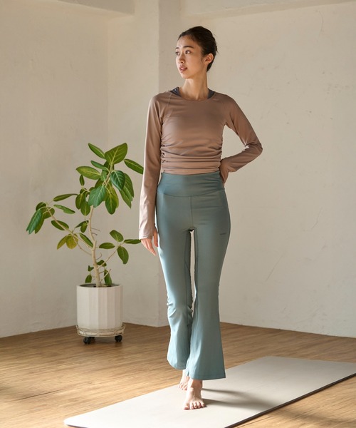 セール】スレンダーカットフレアパンツ（レギンス/スパッツ