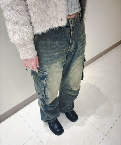 ampm(エーエムピーエム)の「【ampm】ビンテージ加工グランジカーゴデニムパンツ(デニムパンツ・レディース・ブルー・M/S/L)」の9枚目の写真