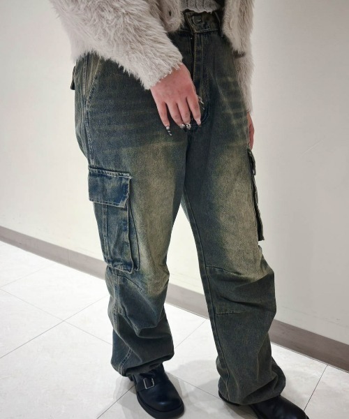 ampm(エーエムピーエム)の「【ampm】ビンテージ加工グランジカーゴデニムパンツ(デニムパンツ・レディース・ブルー・M/S/L)」の16枚目の写真