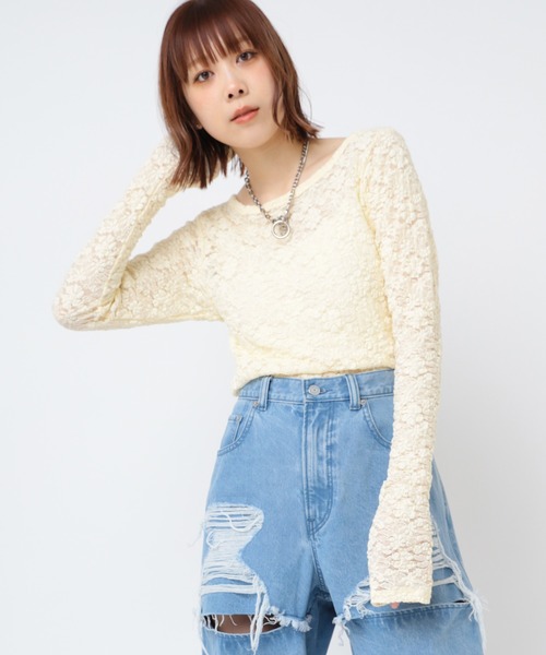 RNA（アールエヌエー）の「M2406 フラワージャガードシアーロンＴ（Tシャツ/カットソー・レディース・ホワイト/ブラック/ライトイエロー・MEDIUM）」の3枚目の写真