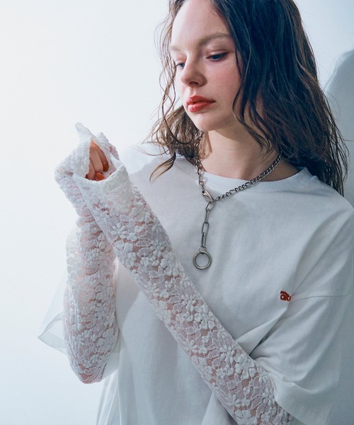 RNA（アールエヌエー）の「M2406 フラワージャガードシアーロンＴ（Tシャツ/カットソー・レディース・ホワイト/ブラック/ライトイエロー・MEDIUM）」の22枚目の写真