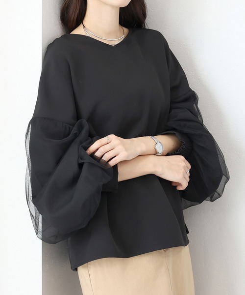 Aletta vita(アレッタビータ)の「袖チュールジョーゼット2WAYブラウス(シャツ/ブラウス・レディース・オフホワイト/ブラック/ドット・FREE)」の8枚目の写真