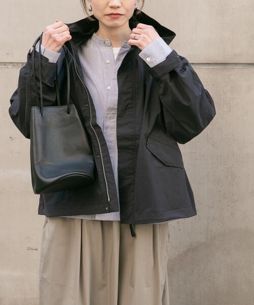 FORK&SPOON（フォークアンドスプーン）の「FORK&SPOON　フーディージャケット（マウンテンパーカー・レディース・アイボリー/スミクロ・1）」の21枚目の写真