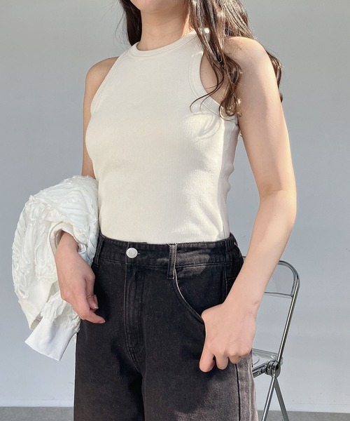 AS KNOW AS plus（アズノゥアズプラス）の「●カップ付きアメスリタンクトップ（タンクトップ・レディース・チャコールグレー/ブラック/オリーブ/キナリ・FREE）」の5枚目の写真