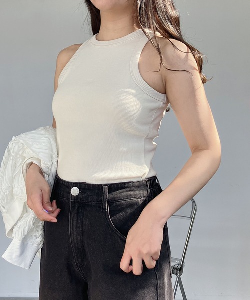 AS KNOW AS plus（アズノゥアズプラス）の「●カップ付きアメスリタンクトップ（タンクトップ・レディース・チャコールグレー/ブラック/オリーブ/キナリ・FREE）」の8枚目の写真