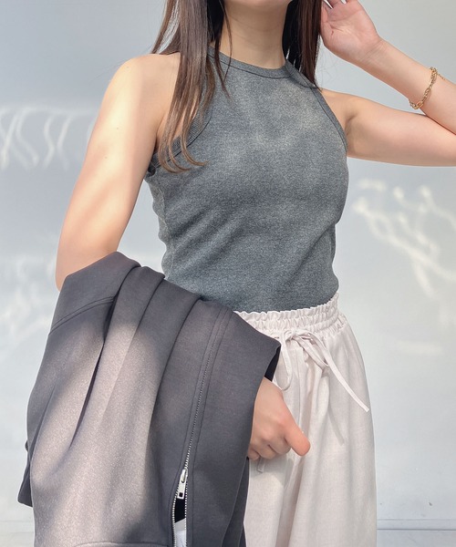 AS KNOW AS plus（アズノゥアズプラス）の「●カップ付きアメスリタンクトップ（タンクトップ・レディース・チャコールグレー/ブラック/オリーブ/キナリ・FREE）」の13枚目の写真