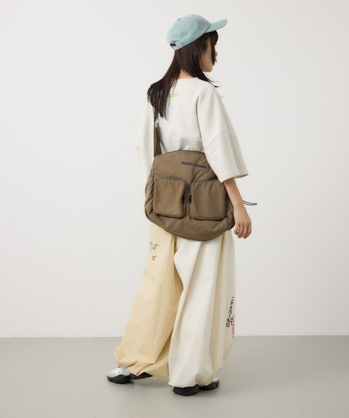 RODEO CROWNS WIDE BOWL（ロデオクラウンズワイドボウル）の「POCKETショルダーバッグ（ショルダーバッグ・レディース・ブラック/カーキ/レッド・FREE）」の13枚目の写真