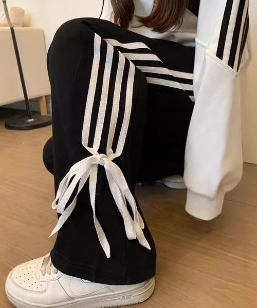 Per sist ence(パーシエンス)の「サイドラインリボンパンツ(スウェットパンツ・レディース・ブラック/ホワイト系・LARGE/MEDIUM)」の8枚目の写真