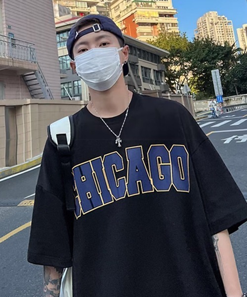 B.I.D.(ビーアイディー)の「《CHICAGOシカゴプリントオーバーサイズTシャツ(Tシャツ/カットソー・メンズ・ホワイト/レッド/ブラック・FREE)」の5枚目の写真