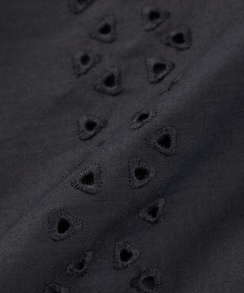 MACKINTOSH LONDON（マッキントッシュ ロンドン）の「コットンラミーエンブロイダリーブラウス（シャツ/ブラウス・レディース・オフホワイト/オレンジ/ベージュ系その他/ブラック・38/40）」の14枚目の写真