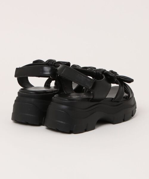 grandfleur（グランドフルール）の「【grandfleur】レディース　厚底カジュアルサンダル（サンダル・レディース・アイボリー/ブラック・LL/S/M/L）」の3枚目の写真