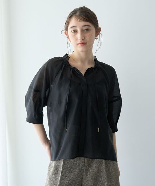 YECCA VECCA（イェッカヴェッカ）の「バルーンスリーブシアーシャツ（シャツ/ブラウス・レディース・ブラック/オフホワイト/ピンク・FREE）」の12枚目の写真