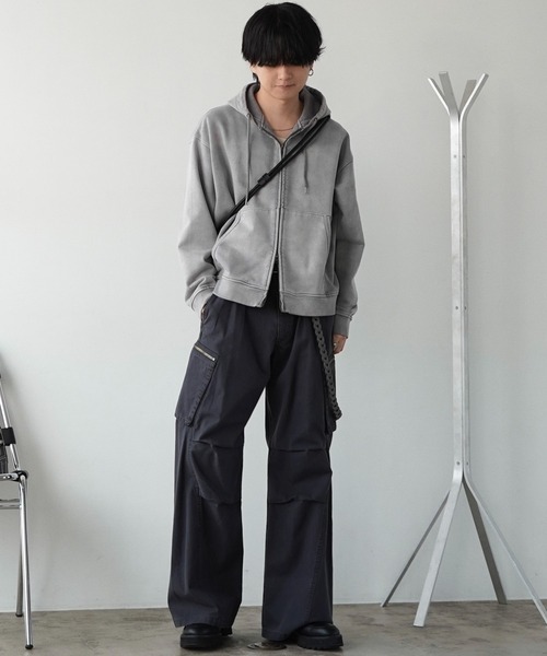 WYM LIDNM（ウィム バイ リドム）の「ROUND MINI SHOULDER BAG（ショルダーバッグ・メンズ・ブラック/ダークブラウン/ライトグレー・FREE）」の17枚目の写真