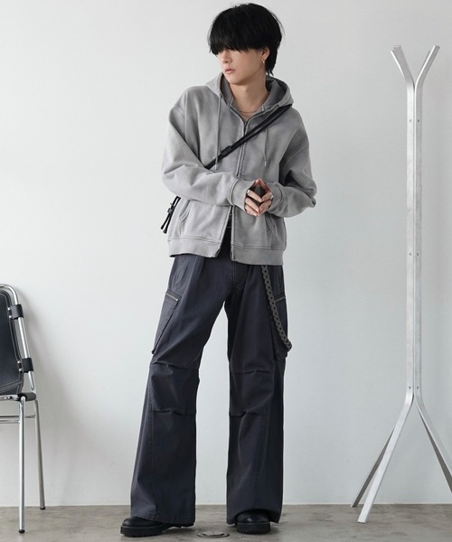 WYM LIDNM（ウィム バイ リドム）の「ROUND MINI SHOULDER BAG（ショルダーバッグ・メンズ・ブラック/ダークブラウン/ライトグレー・FREE）」の20枚目の写真