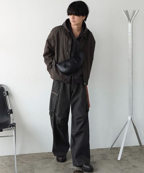 WYM LIDNM（ウィム バイ リドム）の「ROUND MINI SHOULDER BAG（ショルダーバッグ・メンズ・ブラック/ダークブラウン/ライトグレー・FREE）」の22枚目の写真