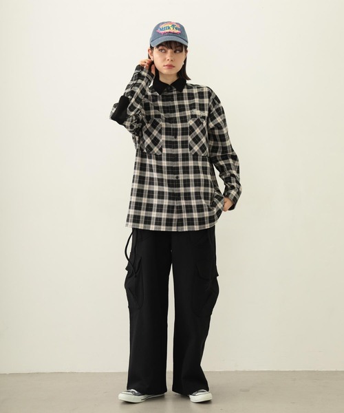 MILKFED.（ミルクフェド）の「HEART ELBOW PATCH PLAID SHIRT（シャツ/ブラウス・レディース・ブラック/ライトピンク/ネイビー・ONE SIZE）」の13枚目の写真