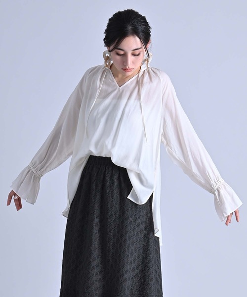 Anside(アンサイド)の「シアーローンボリュームスリーブブラウス(シャツ/ブラウス・レディース・ピンク/クリーム/ブラック・M)」の7枚目の写真