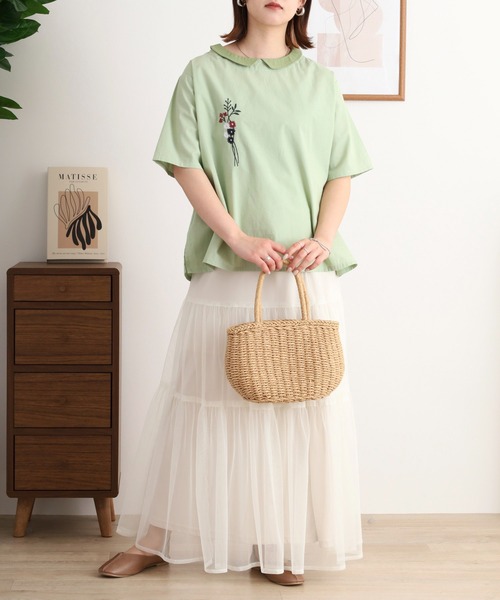 Emago(イマゴ)の「EMAGO 花刺繍ブラウス(シャツ/ブラウス・レディース・ホワイト/オリーブ/ブラック・FREE)」の21枚目の写真