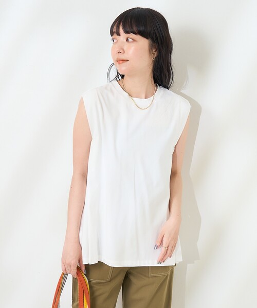 FREAK'S STORE(フリークスストア)の「<UVカット/接触冷感>COOLPASS ショルダータックフレンチスリーブ フレアTシャツ/クールパス(Tシャツ/カットソー・レディース・オフホワイト/その他13/ピンク/キャメル/ブラック・フリ-)」の12枚目の写真