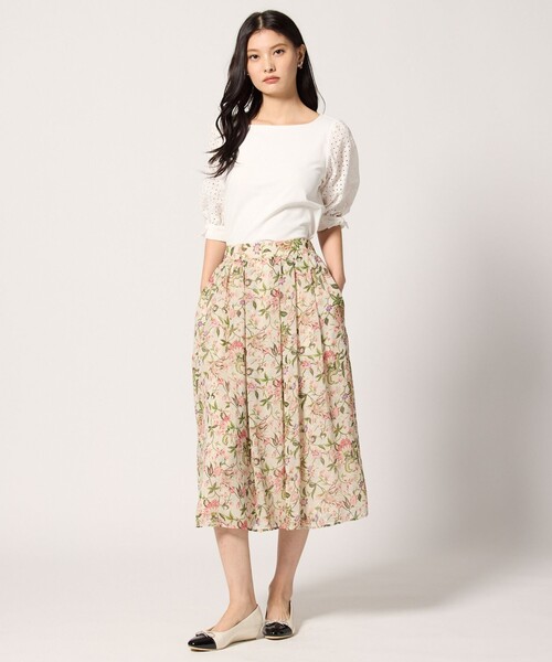 TOCCA(トッカ)の「CARAMEL WRAPPING トップス(Tシャツ/カットソー・レディース・アイボリー系/ブラック系/ネイビー系・SMALL/MEDIUM)」の10枚目の写真