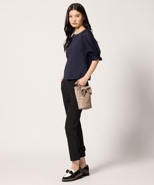 TOCCA(トッカ)の「CARAMEL WRAPPING トップス(Tシャツ/カットソー・レディース・アイボリー系/ブラック系/ネイビー系・SMALL/MEDIUM)」の14枚目の写真