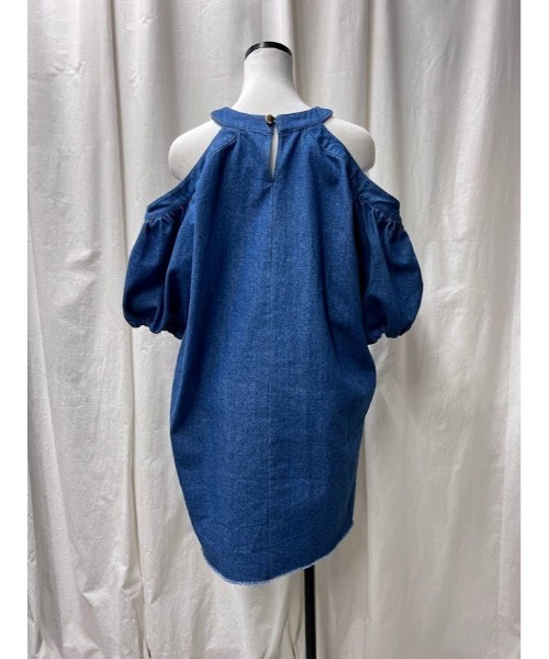 PROVOKE （プロヴォーク）の「DENIM DROPSHOULDER MINI DRESS（チューブトップ・レディース・ブルー・FREE）」の4枚目の写真