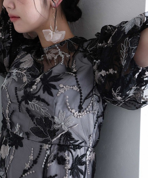 PourVous(プールヴー)の「結婚式 二次会 パーティー ドレス パフスリーブエンブロイダリー ロング フレア 袖あり&ロング 大きいサイズ 同窓会 成人式 オケージョンドレス フォーマル お呼ばれ 謝恩会 20代 30代(ドレス・レディース・ブラック/ブルーグレー/ピンクベージュ・M/L/XL/XXL)」の6枚目の写真