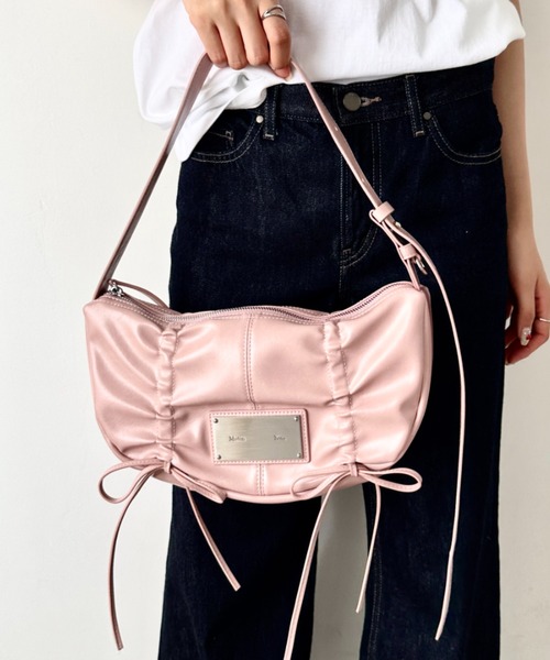 ●MATIN KIM●HALF SHIRRING RIBBON ROUND BAG 3色 リボン 人気 ○MATIN KIM○HALF SHIRRING RIBBON ROUND BAG 3色 リボン 人気