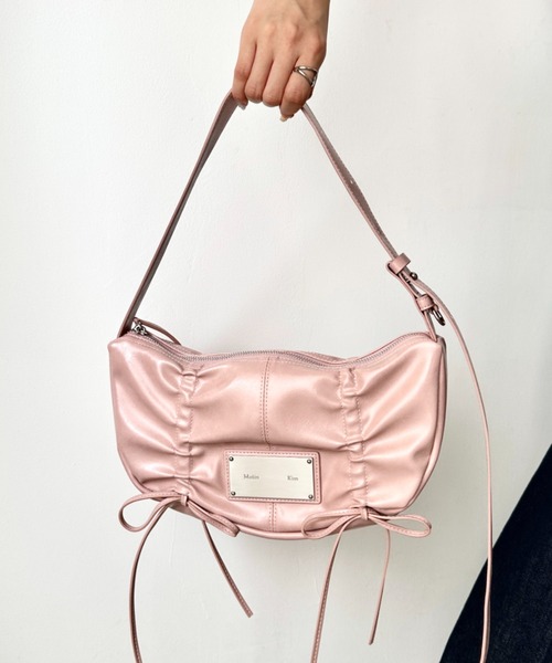 ●MATIN KIM●HALF SHIRRING RIBBON ROUND BAG 3色 リボン 人気 期間限定割引】 MATIN KIM リボン ハンドバッグ(全3色) HALF