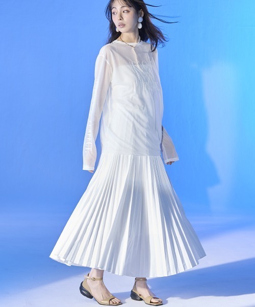 nissen(ニッセン)の「【ゆったり幅広】ACQUA PALETTE(アクアパレット)ストラップサンダル(ワイズ4E)(サンダル・レディース・ブラック/グレイッシュベージュ/シルバー・M/L/LL/3L)」の4枚目の写真