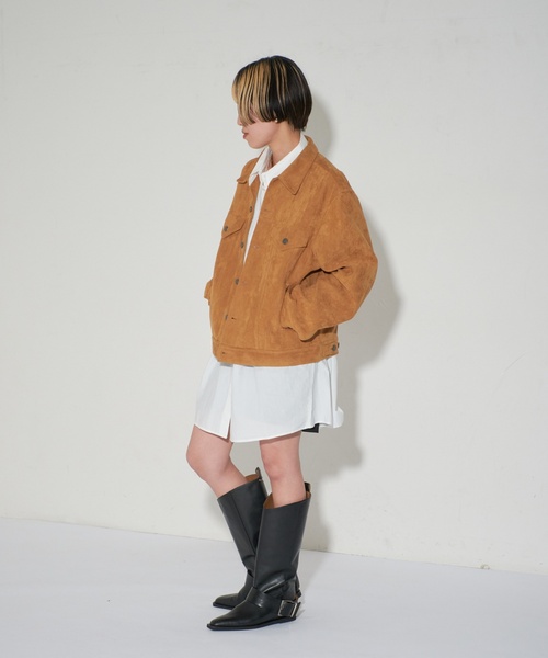 GRISE(グリーズ)の「GRISEレザーベルテッドワイドシャフトミドルブーツ(ブーツ・レディース・キャメル/ブラック・SMALL/MEDIUM/LARGE/X-LARGE)」の10枚目の写真