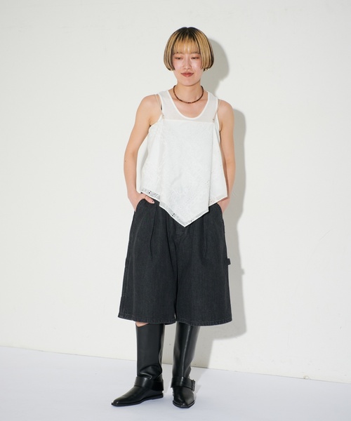 GRISE(グリーズ)の「GRISEレザーベルテッドワイドシャフトミドルブーツ(ブーツ・レディース・キャメル/ブラック・SMALL/MEDIUM/LARGE/X-LARGE)」の12枚目の写真