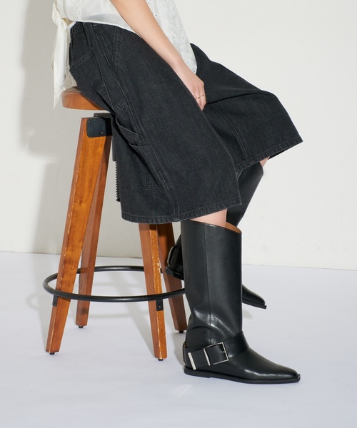 GRISE(グリーズ)の「GRISEレザーベルテッドワイドシャフトミドルブーツ(ブーツ・レディース・キャメル/ブラック・SMALL/MEDIUM/LARGE/X-LARGE)」の14枚目の写真