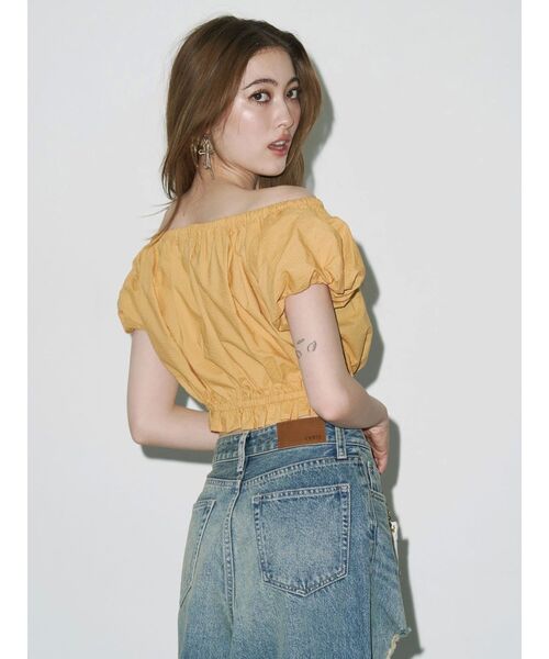 EVRIS（エヴリス）の「レースアップオフショルトップス（シャツ/ブラウス・レディース・マスタード/ホワイト・FREE）」の6枚目の写真