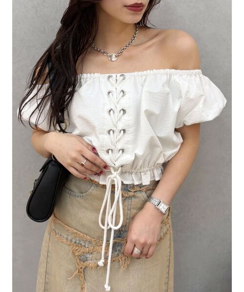 EVRIS（エヴリス）の「レースアップオフショルトップス（シャツ/ブラウス・レディース・マスタード/ホワイト・FREE）」の14枚目の写真